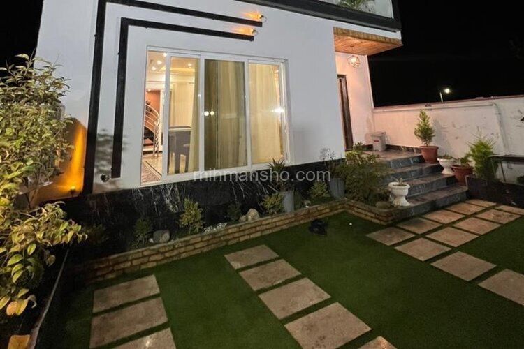 خانه ویلایی تریپلکس استخردار در ایزدشهر