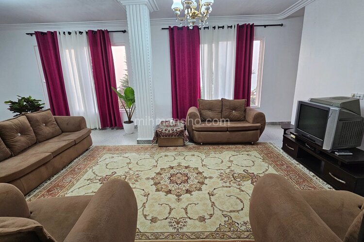 واحد دو خواب ساحل در طبقه دوم ویلا نشتارود