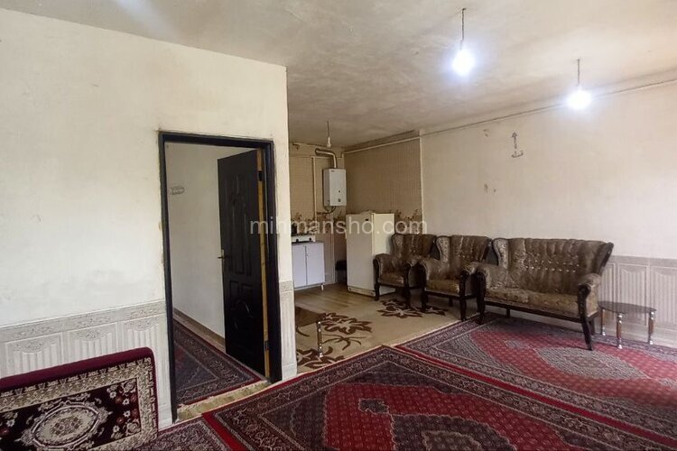 واحد تک خواب مبله در اقامتگاه بومگردی پاوه