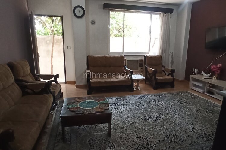 واحد مبله دوخواب در طبقه همکف ویلا در بندرانزلی