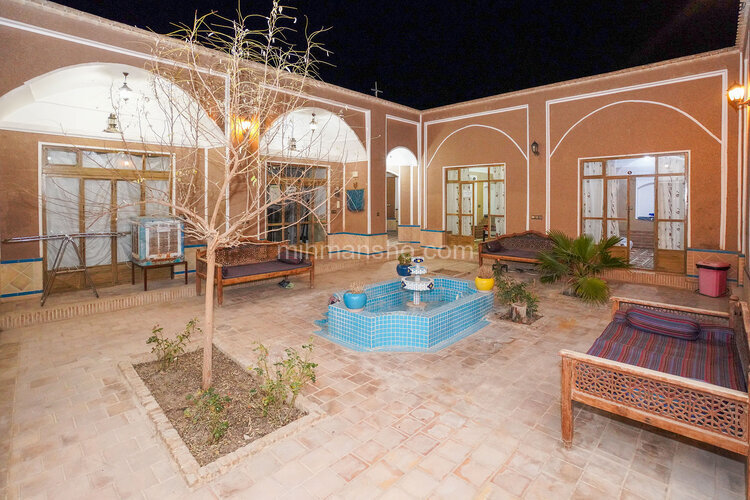 اتاق 1 دراقامتگاه بومگردی ورزنه