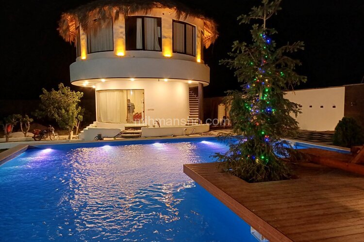 ویلا دو طبقه استخردار مبله دوخواب لوکس خیال در چهارباغ