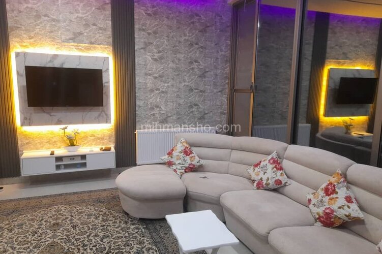 واحد تکخواب طبقه اول ویلا  ویو جنگل و دریا در رامسر