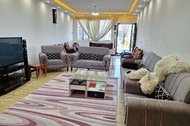 ویلا تکخواب استخردار درسا در چهارباغ