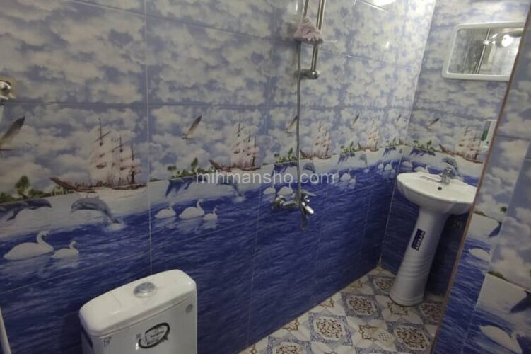 اتاق 24 متری بهاری در اقامتگاه بوم گردی ورزنه