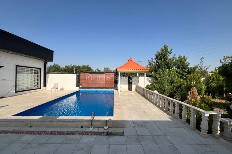 ویلا استخردار دوخواب درختی 1 در چهارباغ