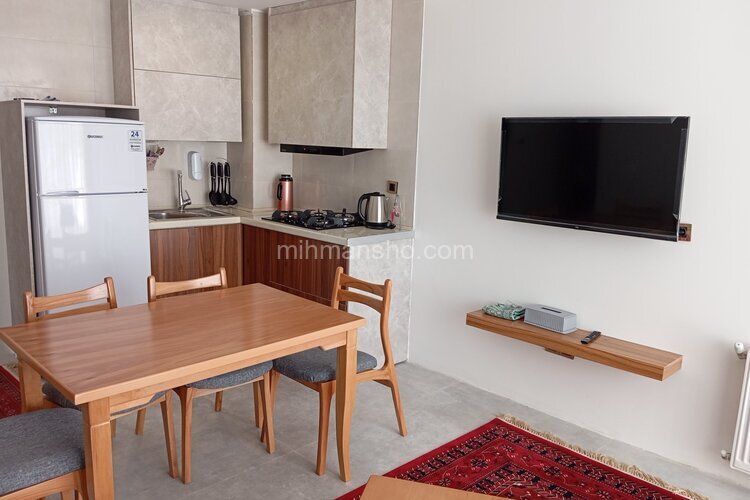 واحد 201 در هتل آپارتمان شیراز