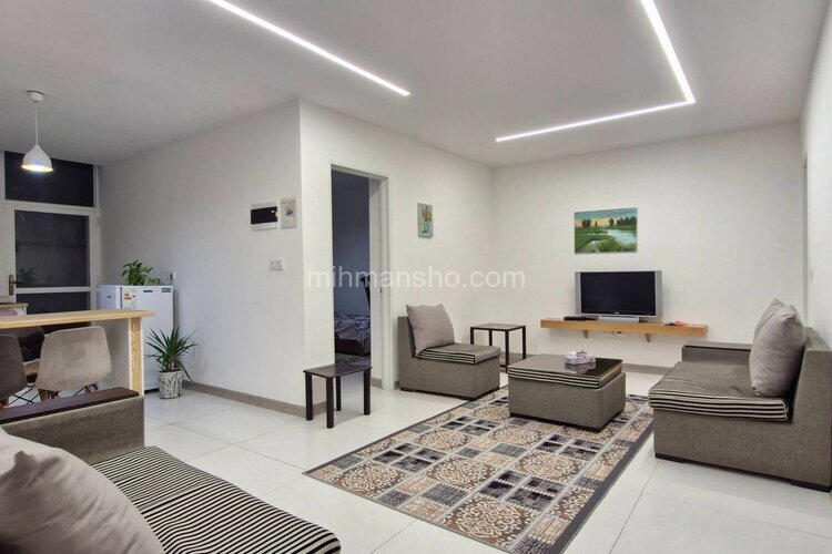 آپارتمان مبله دوخواب آیاز در رشت