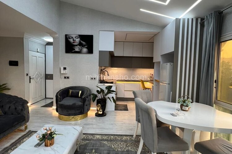 آپارتمان مبله تکخواب 14   C2 در کیش