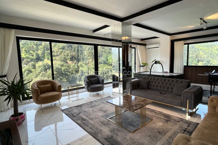 ویلا تریپلکس سه خواب جکوزی دار کوه نور در رامسر