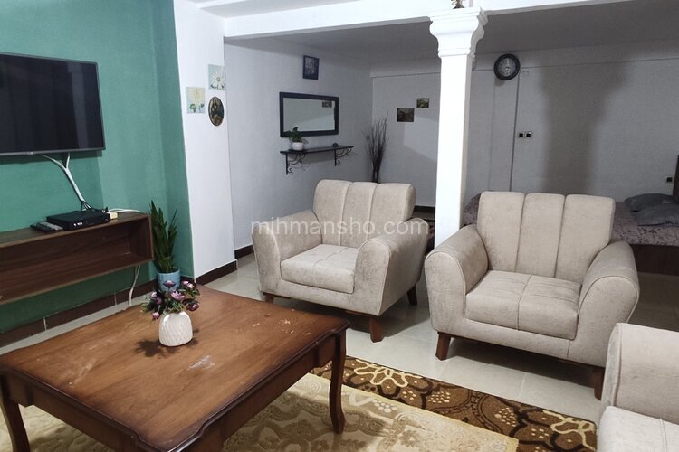 واحد تکخواب کاج در طبقه همکف ویلا رامسر