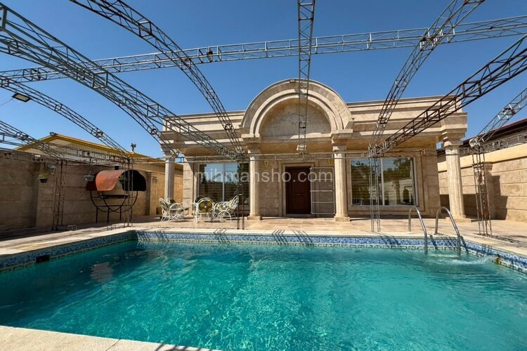ویلا استخردار دوخواب عمارت گلشن در چهارباغ