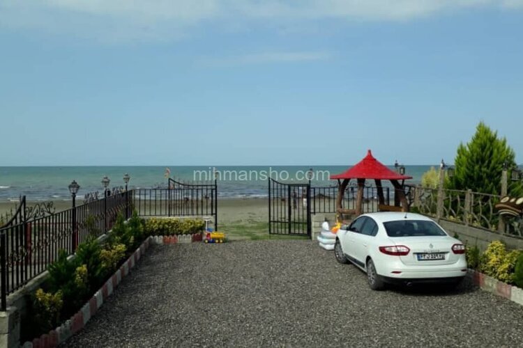 واحد در طبقه همکف ویلا بندر انزلی