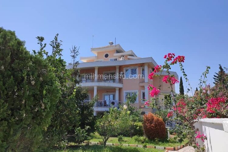 باغ ویلا تیرپلکس رئوف در چالوس