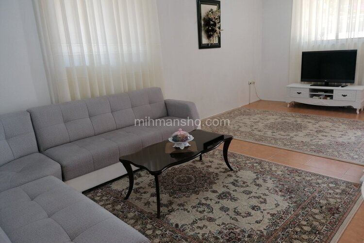 واحد مبله تکخواب طبقه همکف ویلا بهار در بندرانزلی