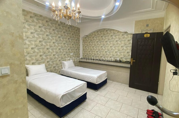 واحد 303 در هتل آپارتمان شیراز