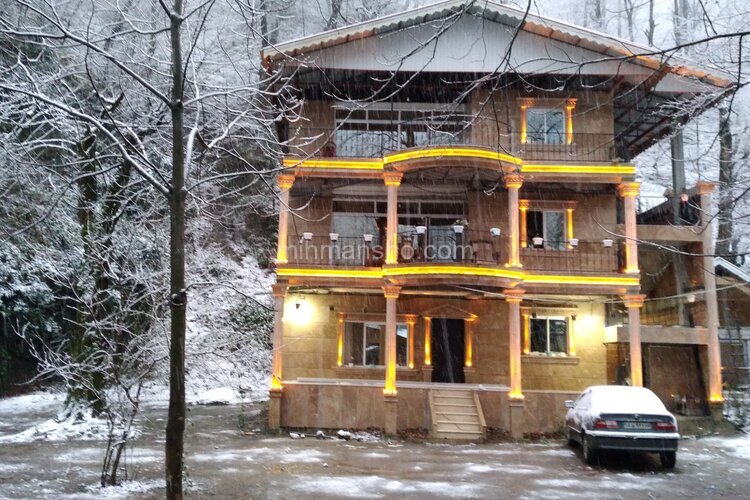 واحد در طبقه اول ویلا تالش