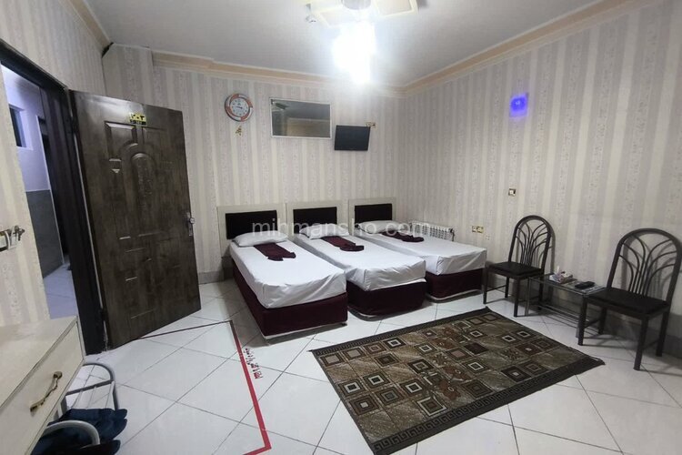 اتاق سه تخت نیکداد در هتل آپارتمان مشهد