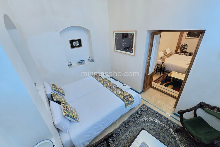 اتاق شاه نشین در هتل کاشان