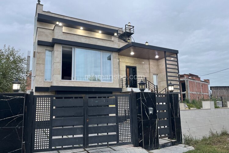 ویلا مبله تریپلکس سه خواب استخردار امیر در چالوس