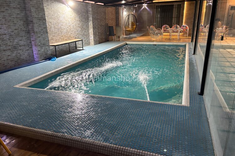 عمارت آرتین استخردار سرپوشیده  در چهارباغ