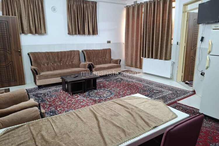 آپارتمان مبله دو خواب گل رز واحد 4 در یزد