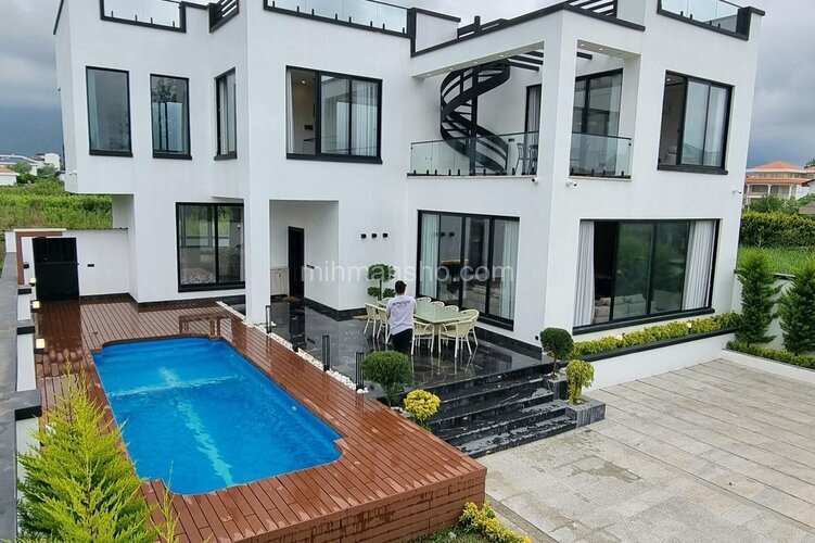 ویلا دوبلکس استخردار لوکس 4خواب دلفان در چالوس