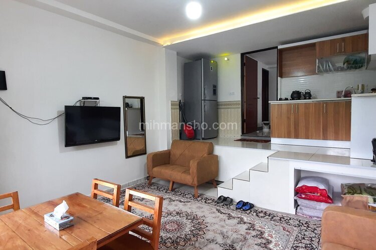 واحد تکخواب استخرگاه 2 در طبقه همکف ویلای رودبار