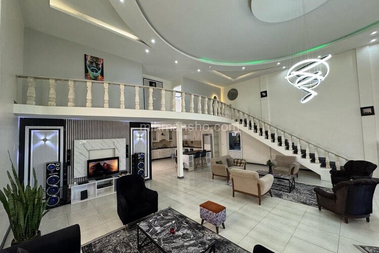 ویلا دوبلکس استخر دار سه خواب مبله در کردان