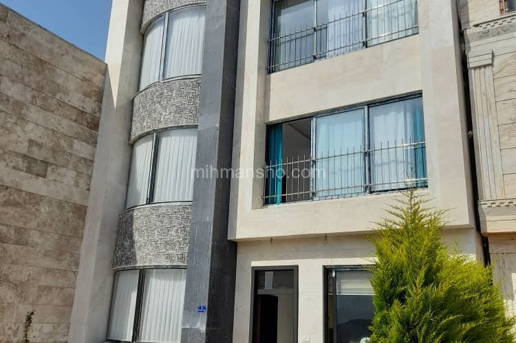 ویلا تریپلکس 3 خواب یاس 18 در سرخرود