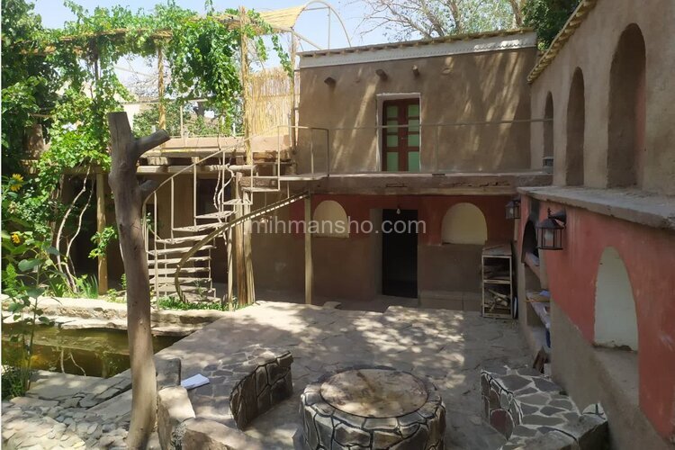 اتاق 30متری در اقامتگاه بوم‌گردی دمواژه سمنان