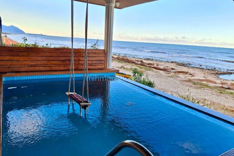 ویلا تریپلکس استخردار چهارخواب در رامسر