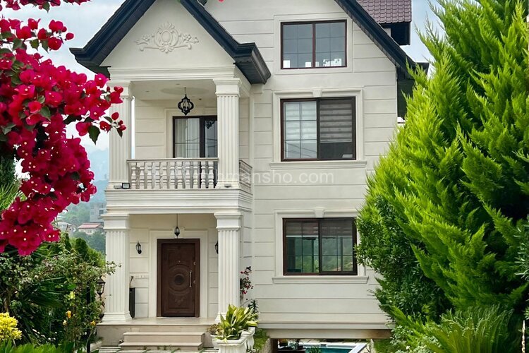 ویلا تریبلکس استخردار سه خواب مبله در رامسر