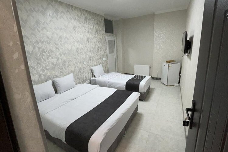 واحد 203 در هتل آپارتمان شیراز