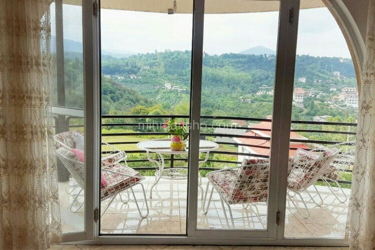 واحد دوبلکس سه خواب طبقه اول ویلا آرامش در تنکابن