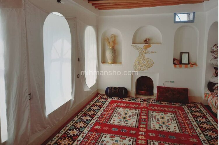 اتاق آفتاب در بومگردی در جهرم