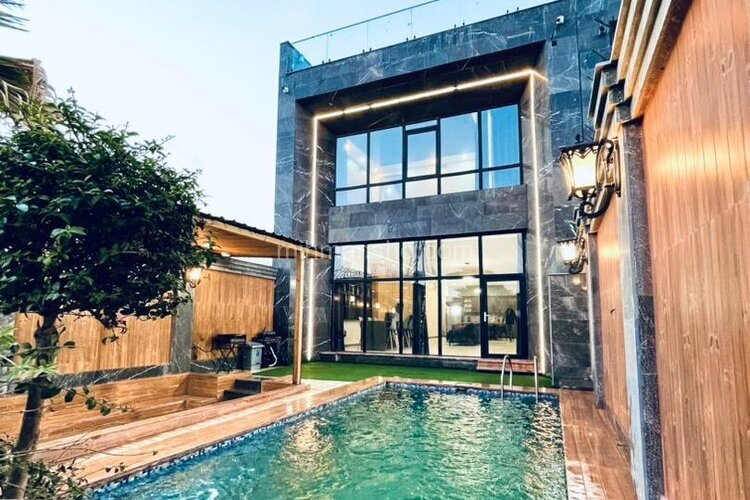 ویلا استخردار تریپلکس سه خواب مدرن ملورا در رودهن