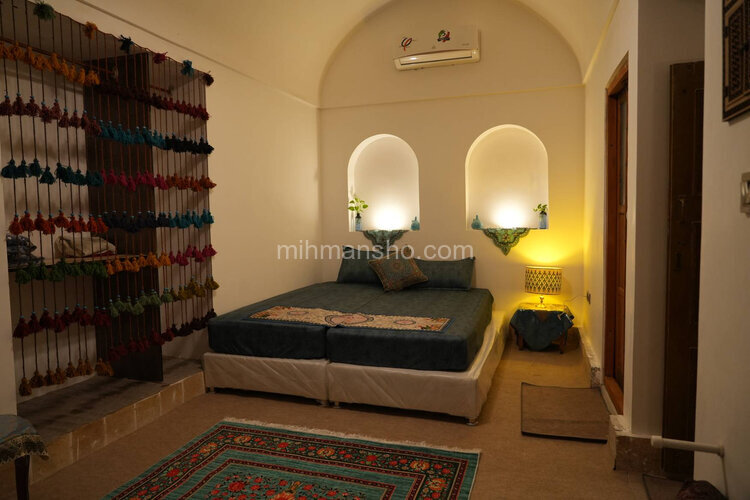 واحد مبله فیروزه در اقامتگاه بوم گردی در یزد