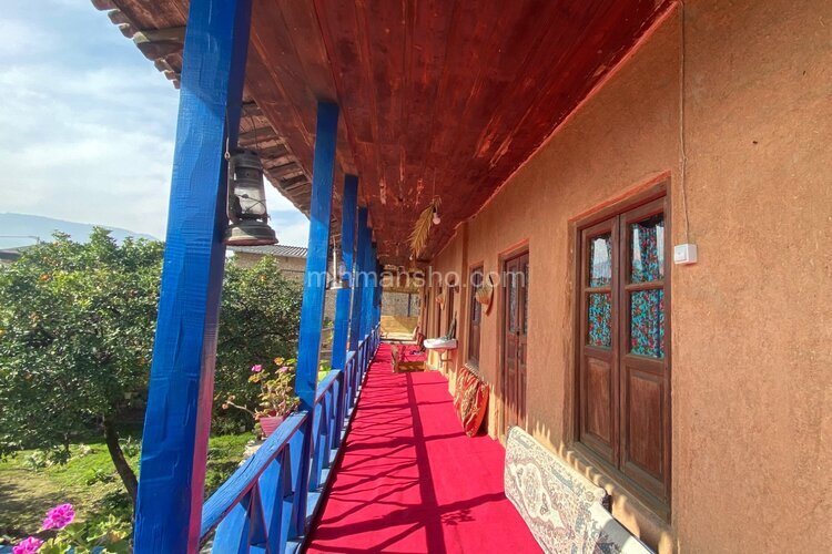 اتاق اشکانیان در اقامتگاه بومگردی گلوگاه