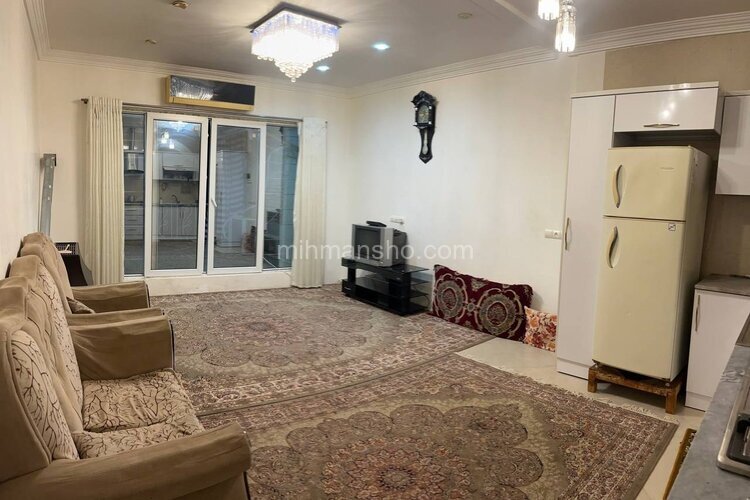 واحد مبله تکخواب در طبقه اول ویلای علی آباد