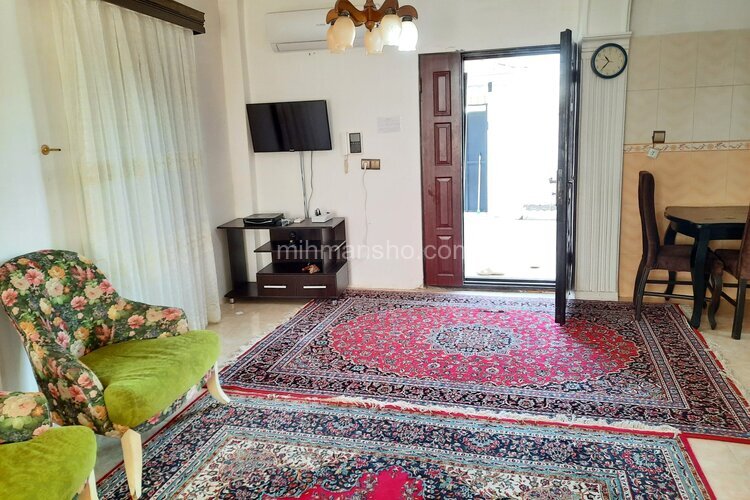 واحد در طبقه همکف باران چابکسر