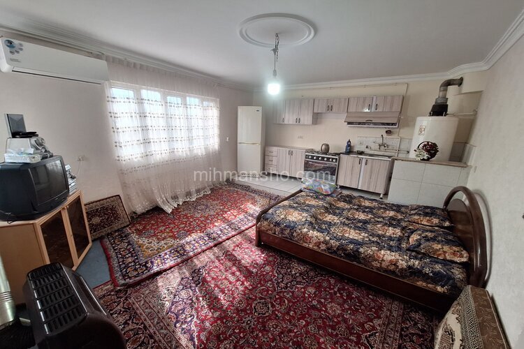سوئیت 45 متری در همدان