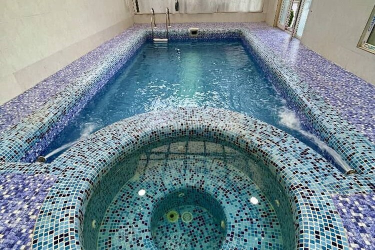 ویلا مبله دوخواب استخردار هیوا در چهارباغ