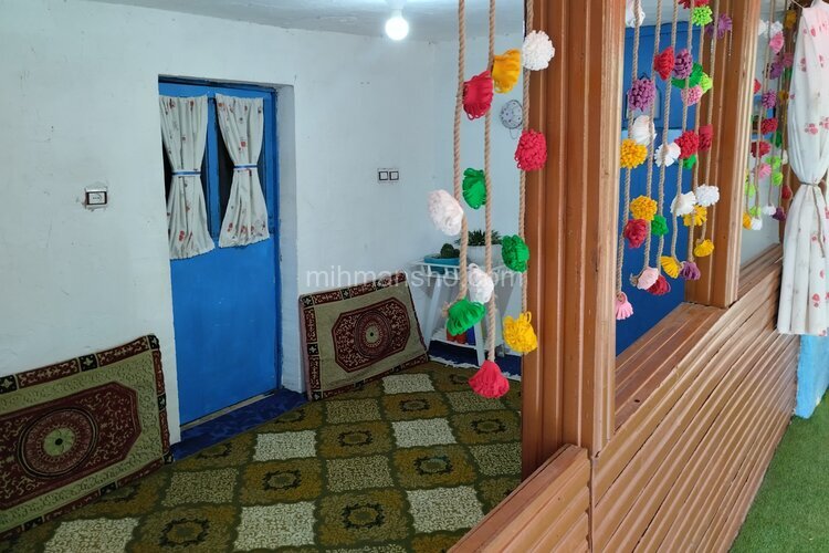 کلبه مرد کوچک در رشت