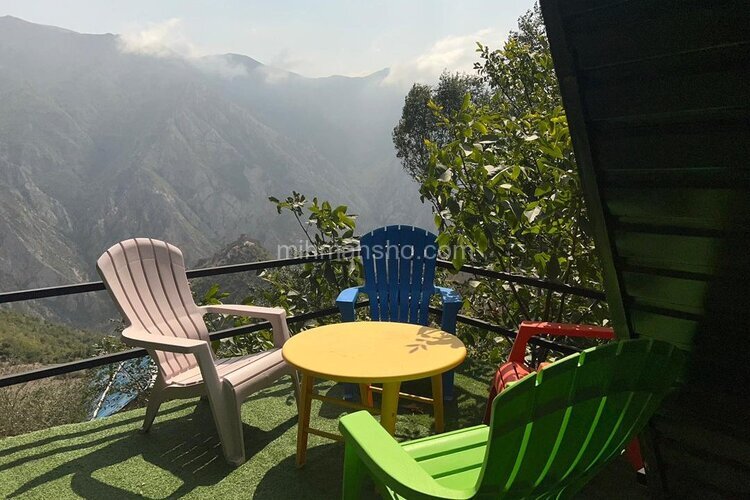 کلبه سوئیسی تکخواب قلعه در سوادکوه