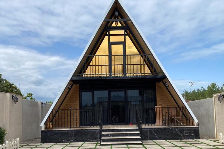 کلبه سوئیسی دوبلکس تکخواب سنجاقک در شهر بندر انزلی