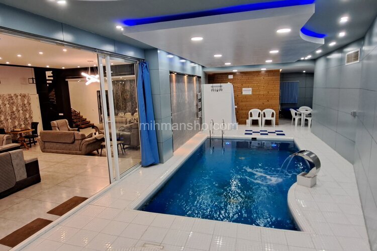 ویلا استخردار تریپلکس 4 خواب رضوان در نور