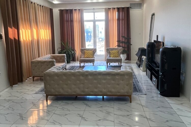 ویلا دوبلکس استخردار دوخواب در چهارباغ