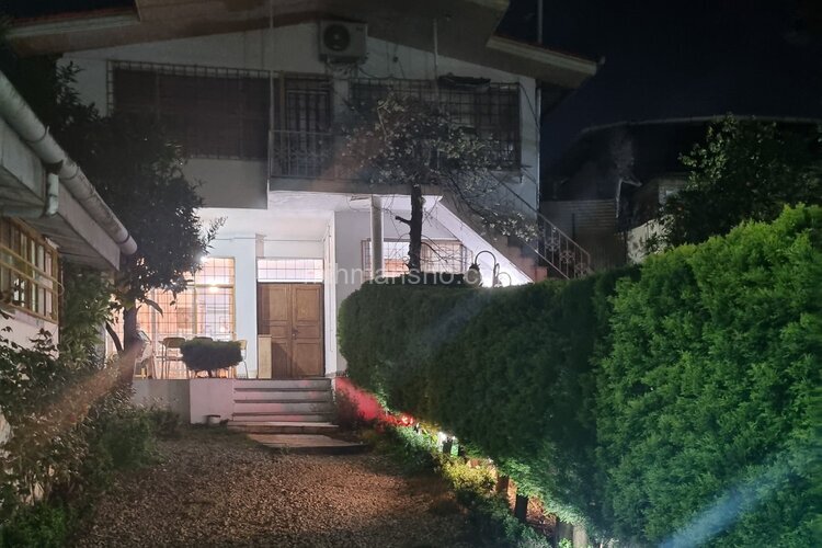 واحد دوخواب در طبقه همکف ویلا آرامش در رامسر