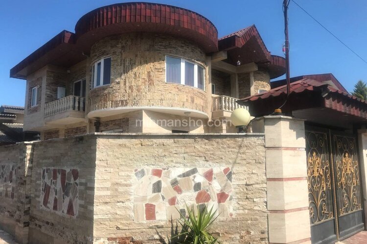 واحد دوخواب مبله در طبقه همکف ویلا یاسر در چالوس